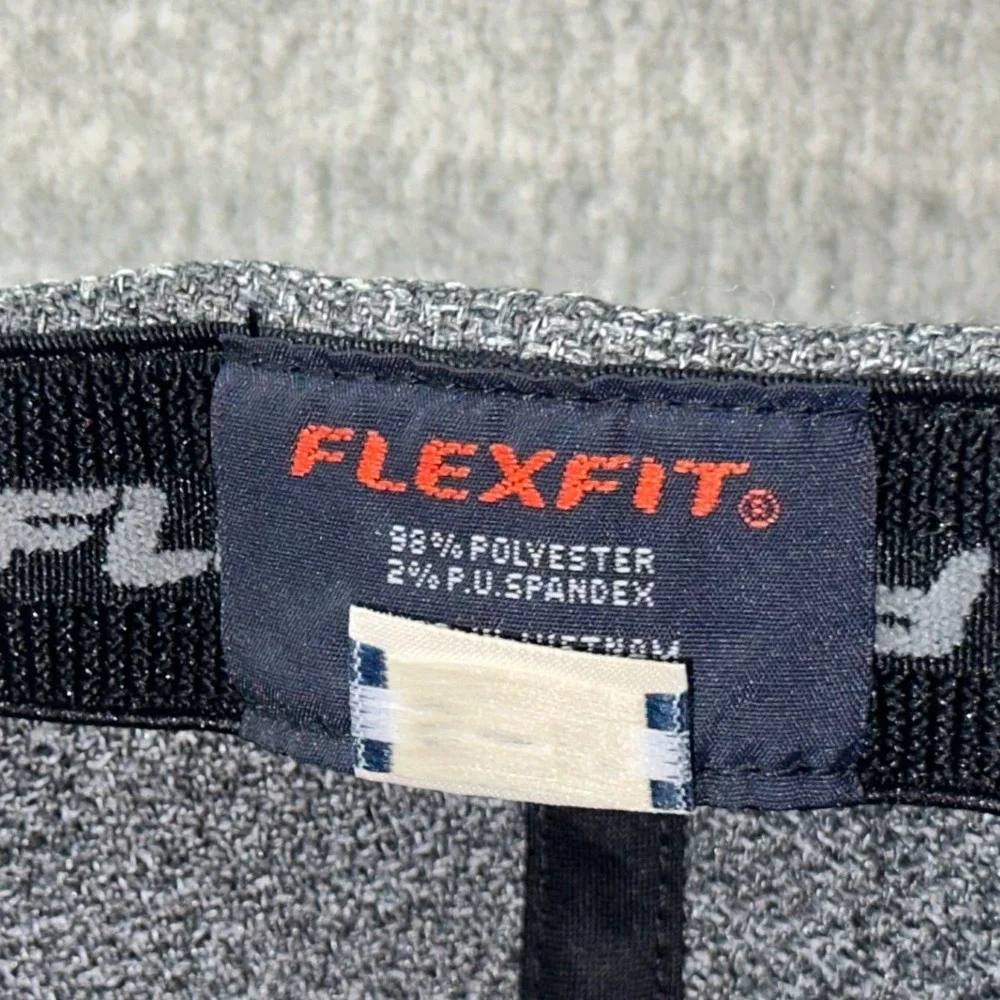 Flexfit x Yupoong Hat Men S-M Gray Heathered Nirvana Smiley Stretch Grunge Rock‎